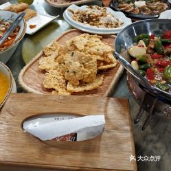 农科路美食街